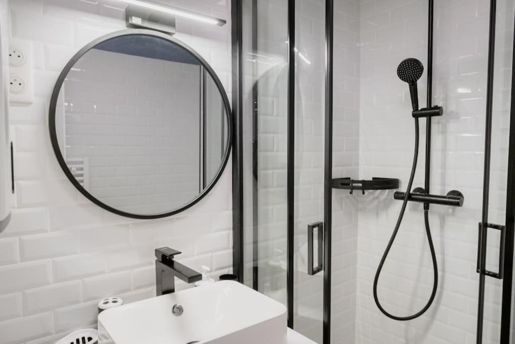 Le Lenche -Au Coeur Du Panier Proche Vieux-Port Apartment Marseille Ngoại thất bức ảnh